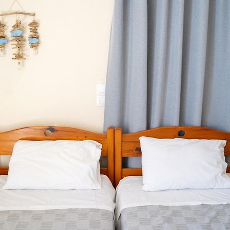 Nefeli Rooms Agia Marina  Luaran gambar