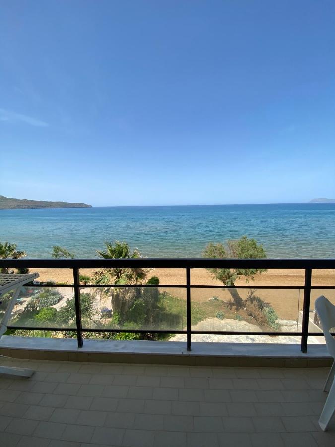 Nefeli Rooms Agia Marina  Luaran gambar