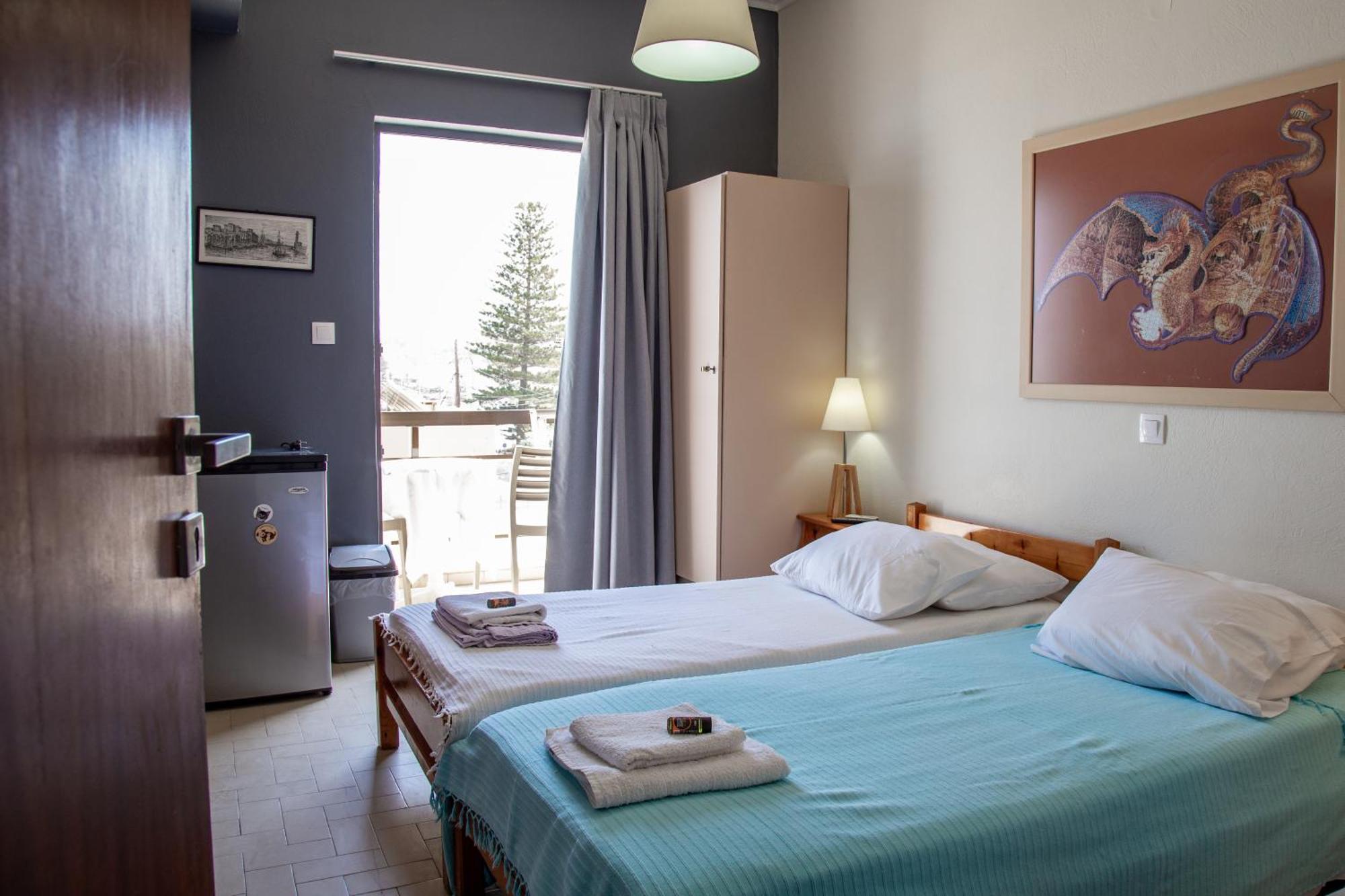 Nefeli Rooms Agia Marina  Luaran gambar