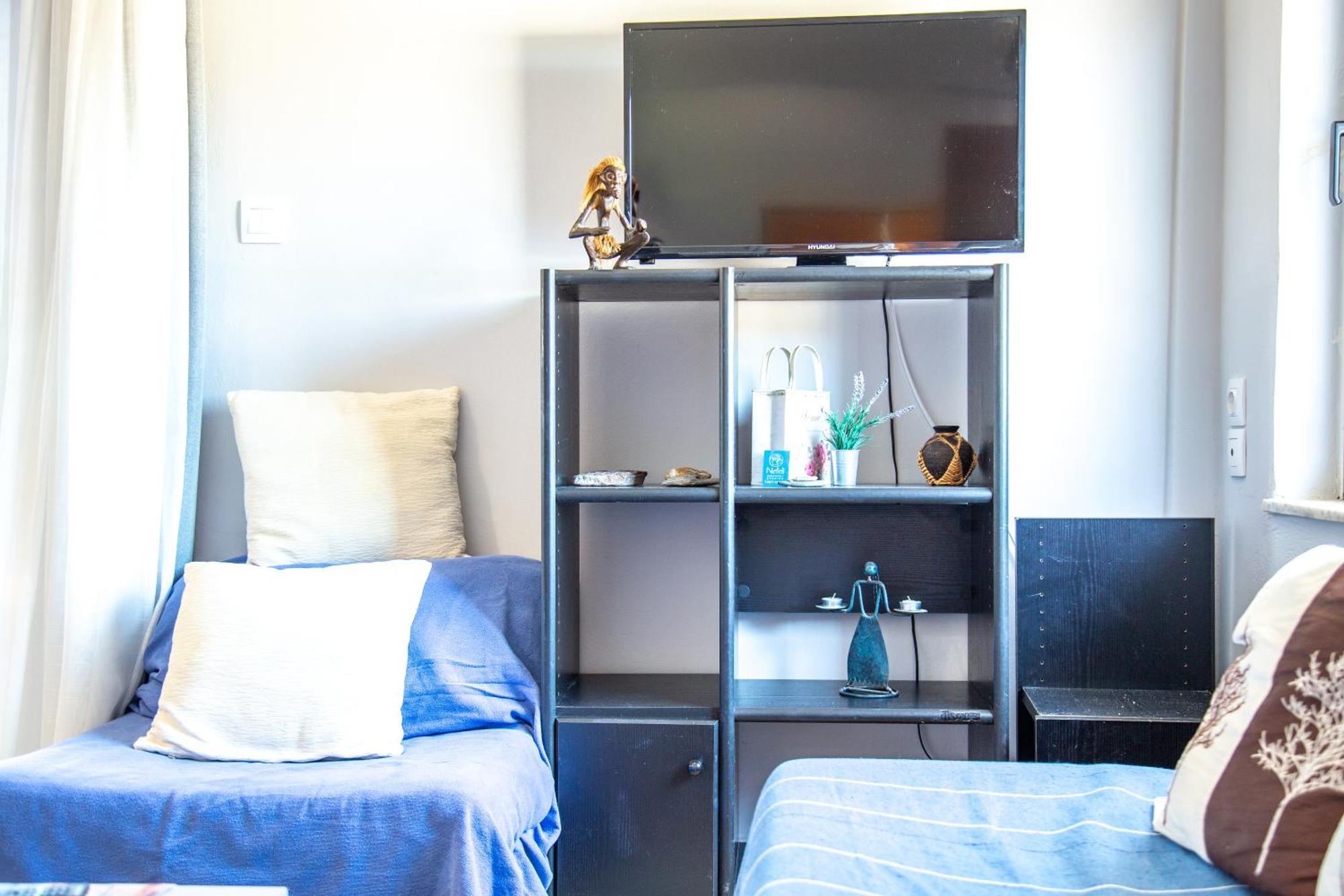 Nefeli Rooms Agia Marina  Luaran gambar