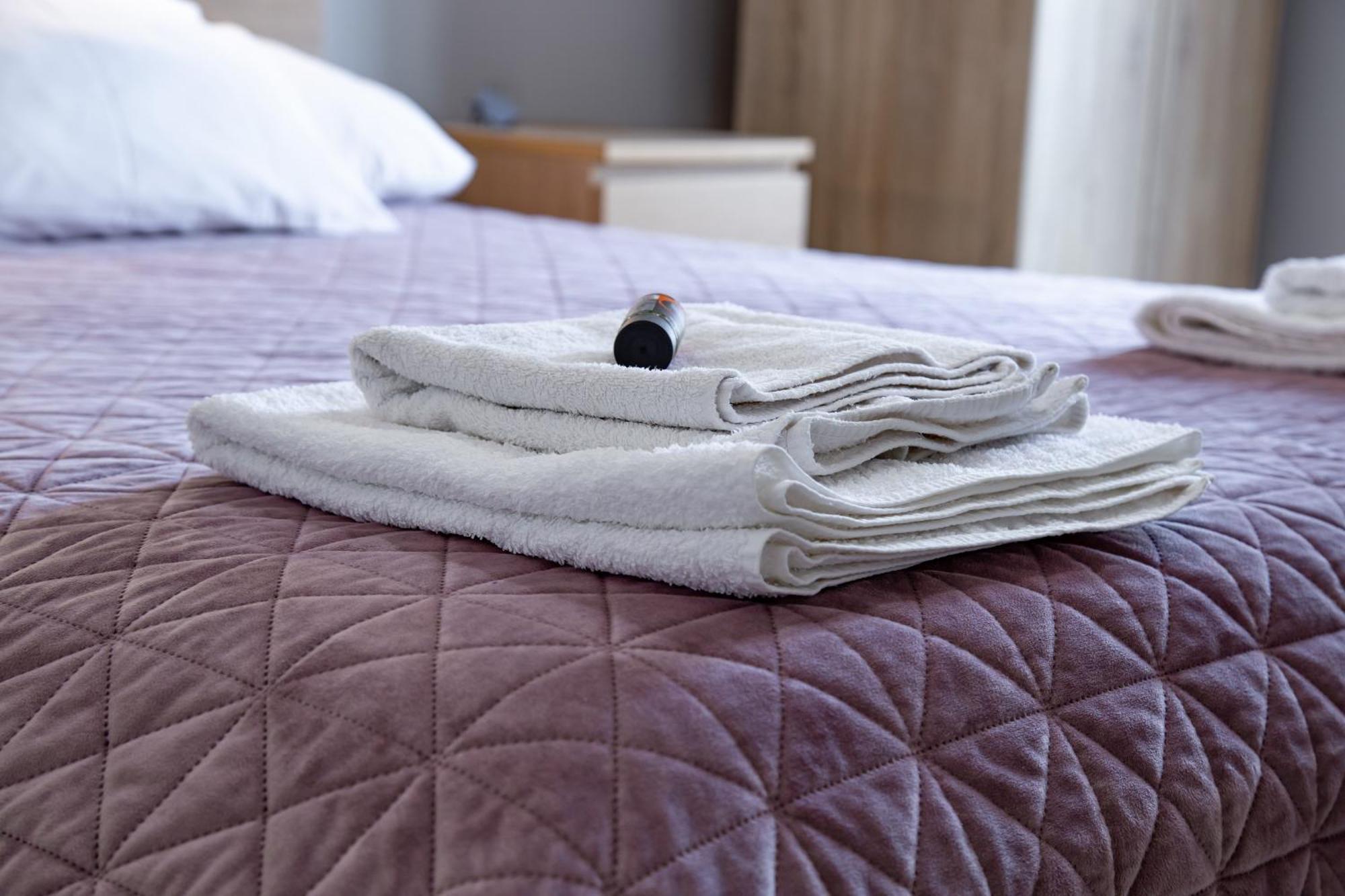 Nefeli Rooms Agia Marina  Luaran gambar