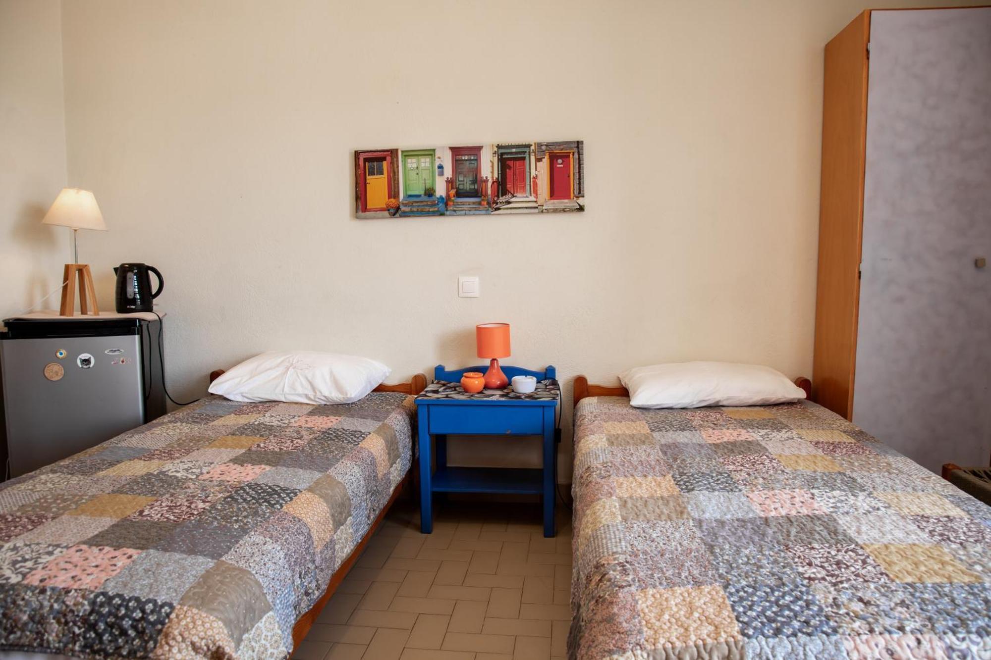 Nefeli Rooms Agia Marina  Luaran gambar
